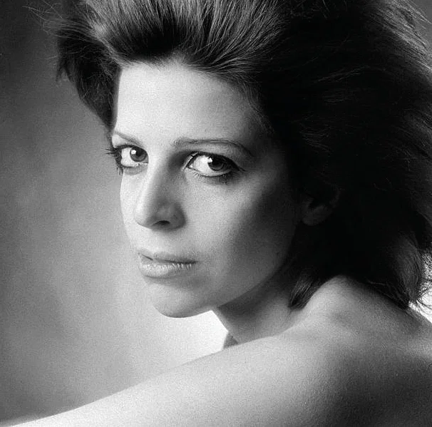 Christina Onassis, original Trends article